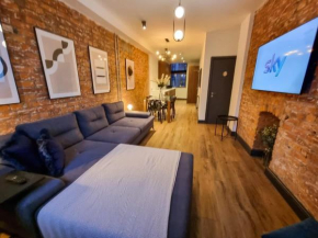 City SuperHost Luxury NQ Flat
